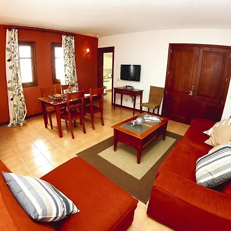 Holiday Homes Playa Blanca - Ace03053-fyf Hébergement de vacances